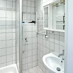 Apartmán 2 Bedroom Cozy In *